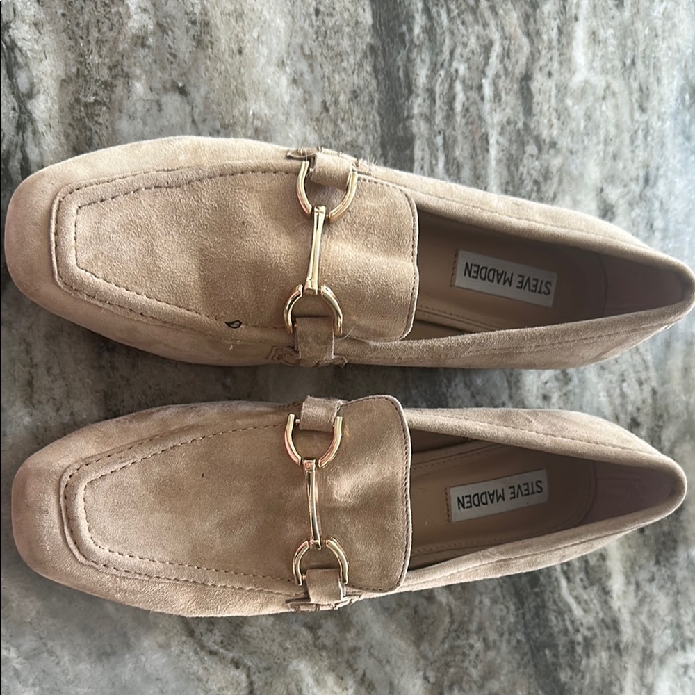 Steve Madden Tan Suede Loafers 9.5